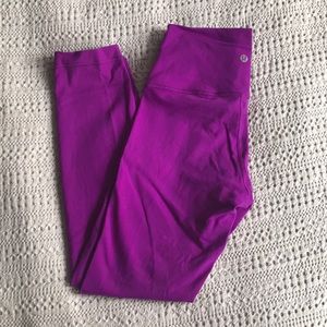 Wunder Under mid length leggings